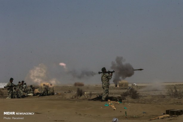Foto - Biden'ın göreve geldiği gün oldu! Füzeler ateşlendi, uçaklar peş peşe havalandı
