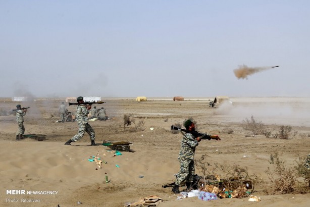 Foto - Biden'ın göreve geldiği gün oldu! Füzeler ateşlendi, uçaklar peş peşe havalandı