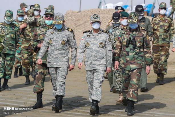 Foto - Biden'ın göreve geldiği gün oldu! Füzeler ateşlendi, uçaklar peş peşe havalandı