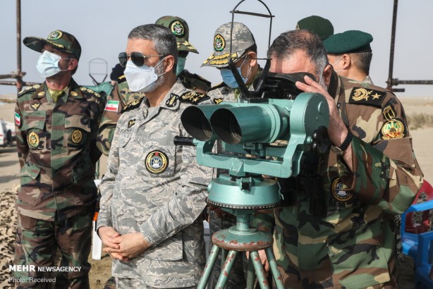 Foto - Biden'ın göreve geldiği gün oldu! Füzeler ateşlendi, uçaklar peş peşe havalandı