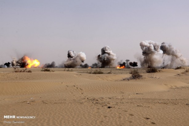 Foto - Biden'ın göreve geldiği gün oldu! Füzeler ateşlendi, uçaklar peş peşe havalandı