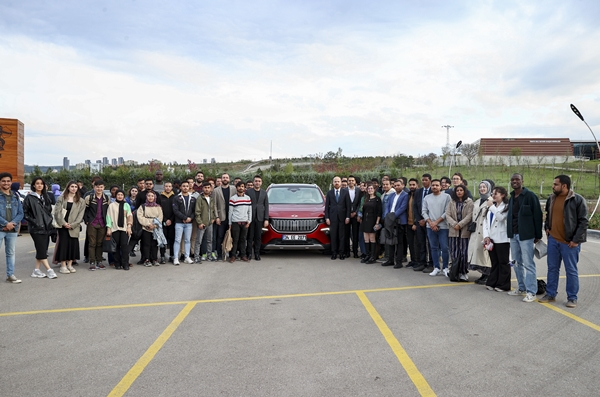 Foto - Bilal Erdoğan yerli otomobil Togg'u tanıttı