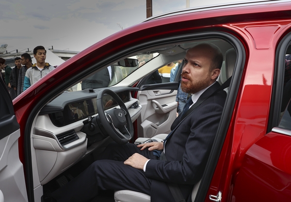 Foto - Bilal Erdoğan yerli otomobil Togg'u tanıttı