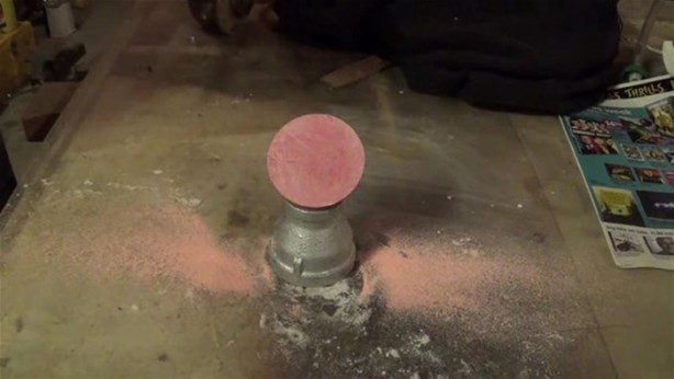 Foto - Bilardo topunun içini gördünüz mü?