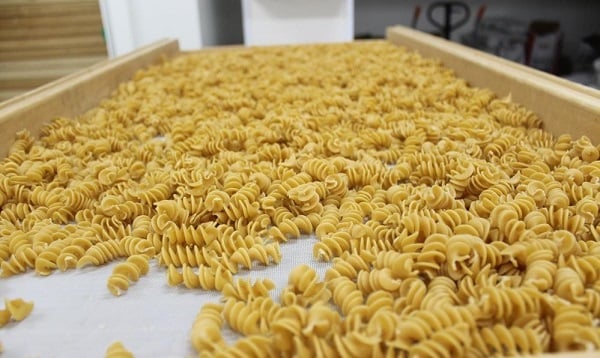 Bildiğiniz tüm makarnaları unutun! Öyle bir şey yaptı ki talebe yetişemiyor