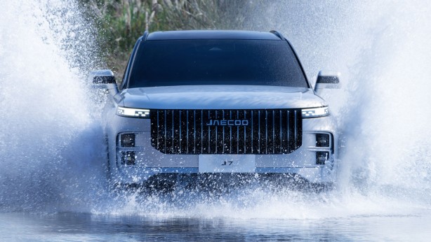 Foto - Bildiklerinizi unutun! Arazide estetik ve sağlamlığın yeni adıyla tanışın! Off-road denince ilk akla o gelecek!