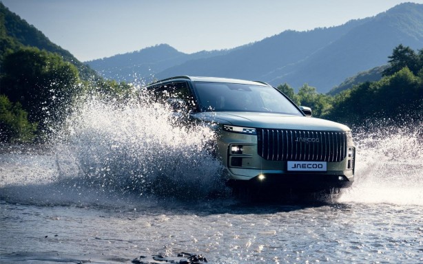 Foto - Bildiklerinizi unutun! Arazide estetik ve sağlamlığın yeni adıyla tanışın! Off-road denince ilk akla o gelecek!