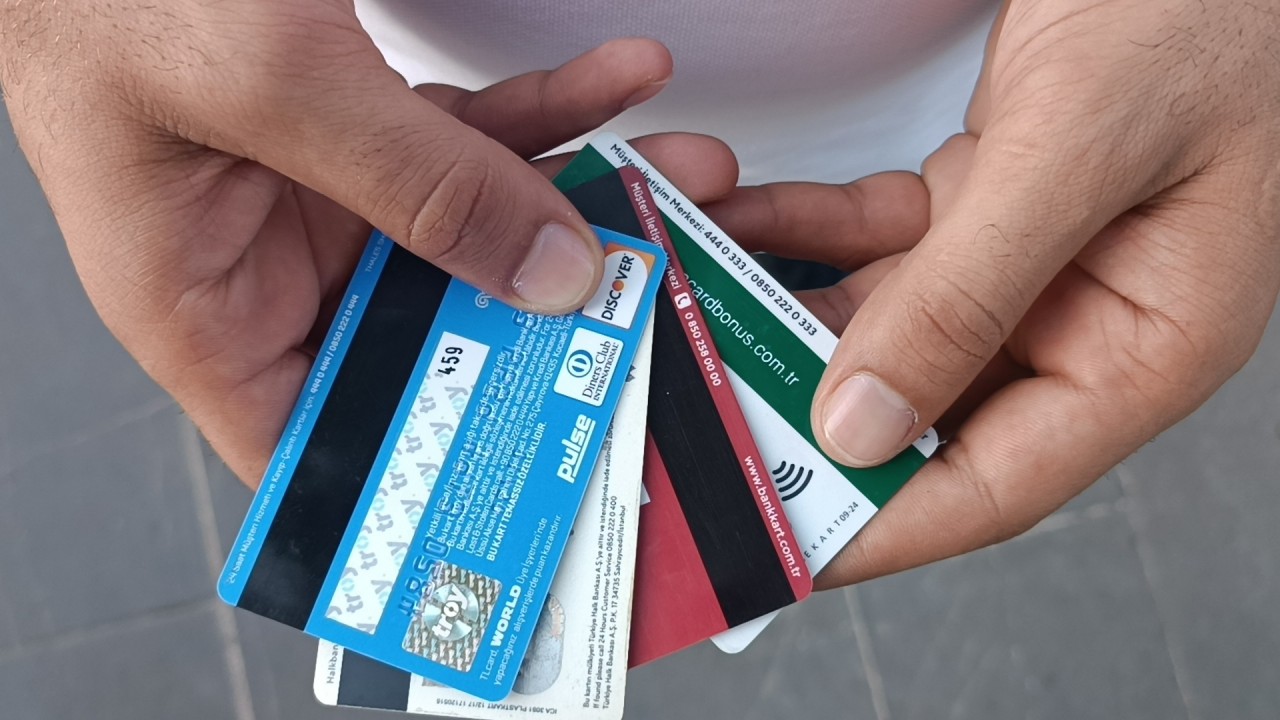 Foto - Bile bile kendinizi yakmayın! Gençlere ‘hesap kiralama’ tuzağı