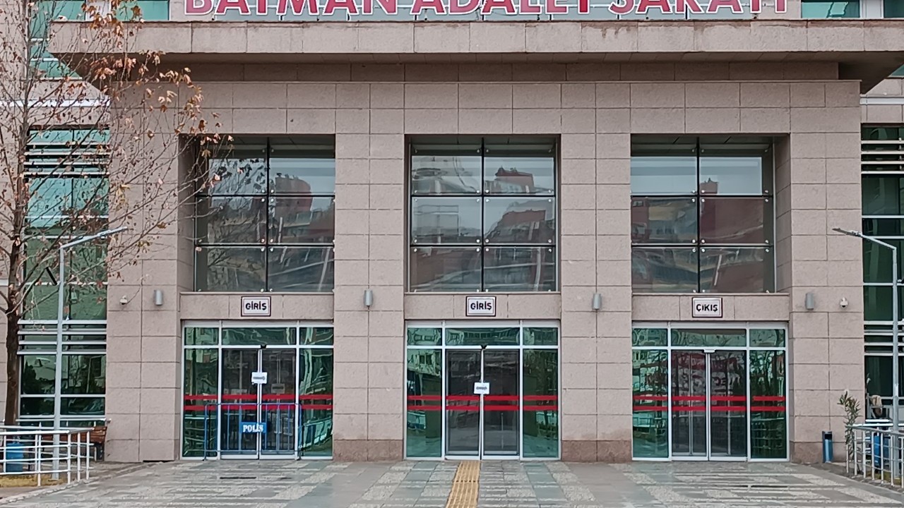 Foto - Bile bile kendinizi yakmayın! Gençlere ‘hesap kiralama’ tuzağı