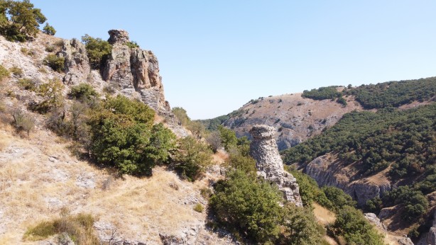 Foto - Bilecik'teki tarihi "Kızlar Kalesi"ni duyan yüzbinler akın ediyor! Ünlü peribacalarına benzer görüyor! İşte güncel bilgiler