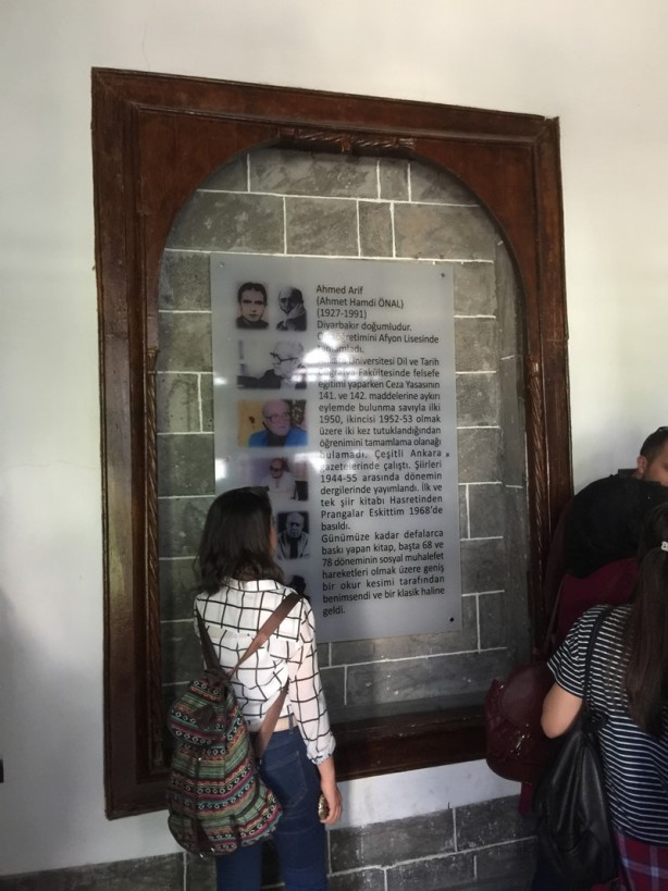 Foto - Bilgi arayanların adresi: Ahmet Arif Edebiyat Müze Kütüphanesi