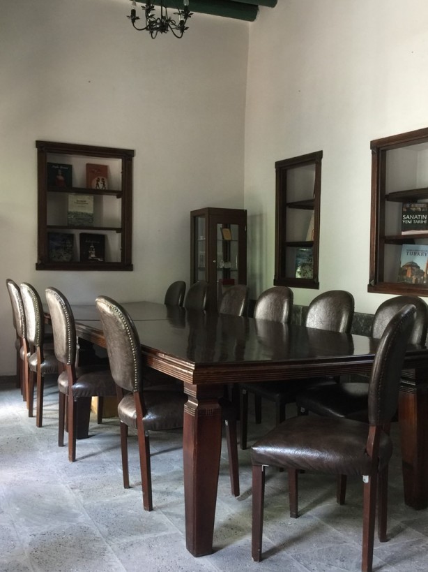 Foto - Bilgi arayanların adresi: Ahmet Arif Edebiyat Müze Kütüphanesi