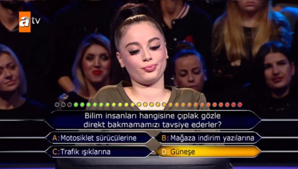 Foto - Bilgi yarışmasına ailesinin zoruyla katıldı, 2. soruda elendi