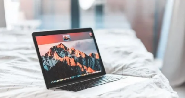 Foto - Bilgisayar kullanırken sakın bunları yapmayın! Başınıza her iş gelebilir