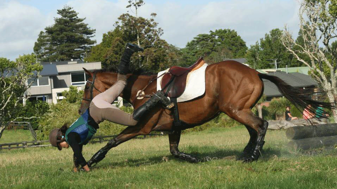 Foto - Bilim adamları araştırdı: Düşen insanlara neden güleriz?