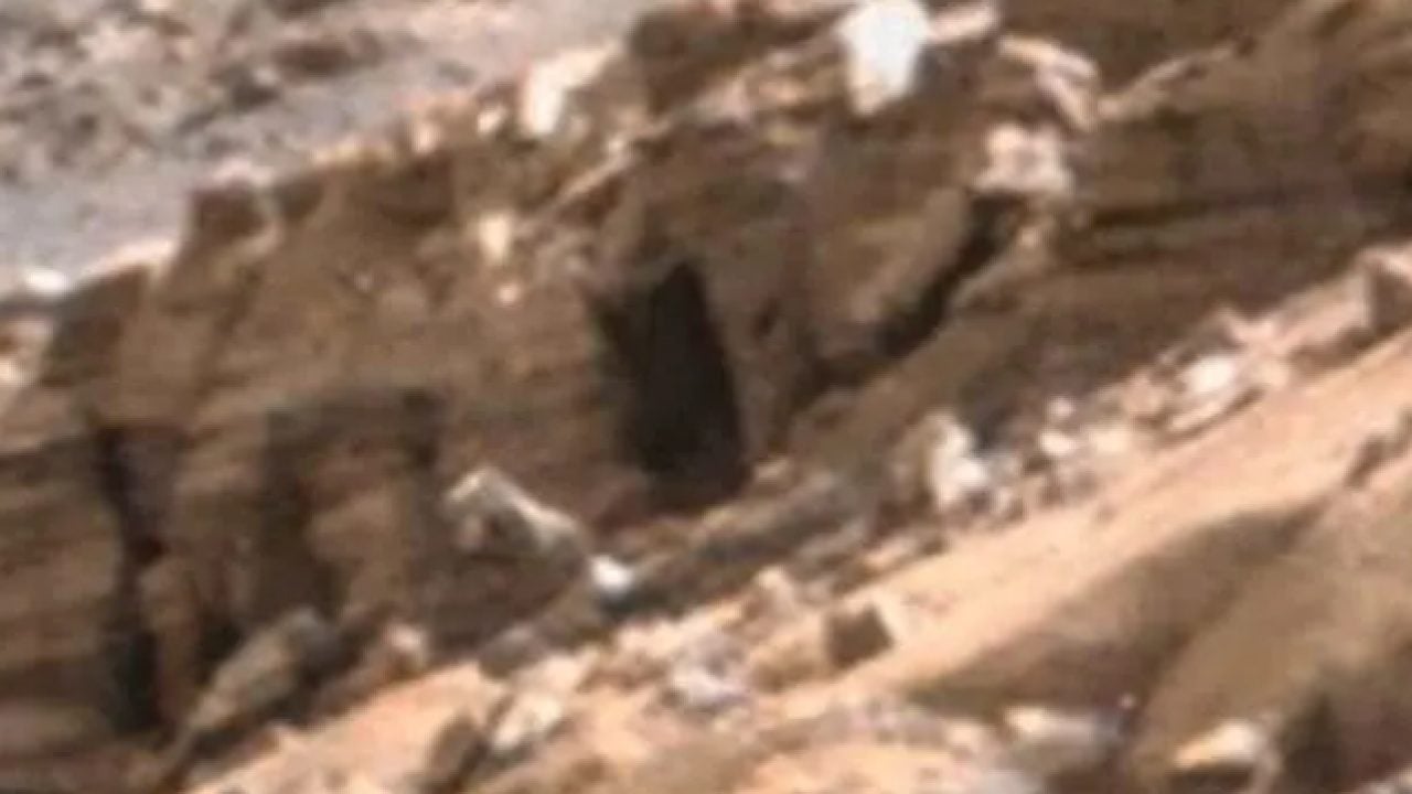 Foto - Bilim dünyasını karıştıran fotoğraf! Mars'taki yazılar ne anlama geliyor?