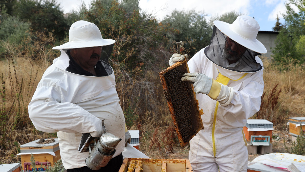 Foto - Bilim insanı, memur, muhtar… Emeklilik hayallerini devlet desteğiyle gerçekleştirdiler