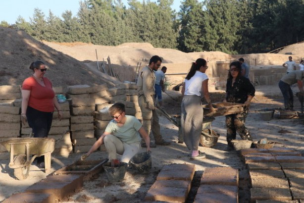 Foto - Bilim insanları duyurdu: Tarihe ışık tutan kazıda şok eden ayrıntı ses getirdi! Sözleşme bulundu! İşte detaylar
