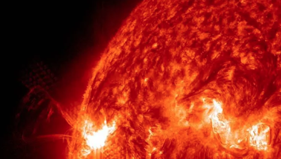 Foto - Bilim insanlarından gizemli keşif! Güneşten 10 bin kat daha büyük!