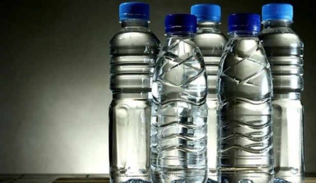 Bilim insanlarından hamilelere pet şişe uyarısı