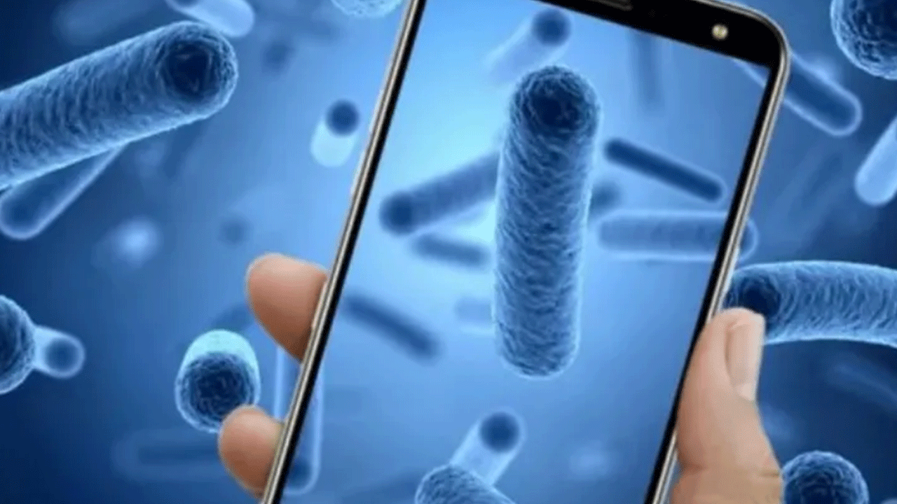 Микробы на поверхности телефона. Телефон инфицирован. Бактерии на поверхности телефона. Телефон инфицирован. Телефон инфицирован.