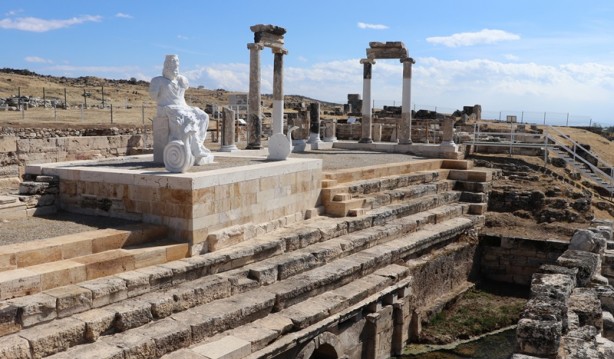 Foto - Bilim insanlarını heyecanlandıran gelişme! Hierapolis'te ortaya çıktı