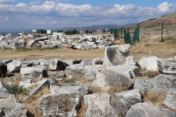 Foto - Bilim insanlarını heyecanlandıran gelişme! Hierapolis'te ortaya çıktı