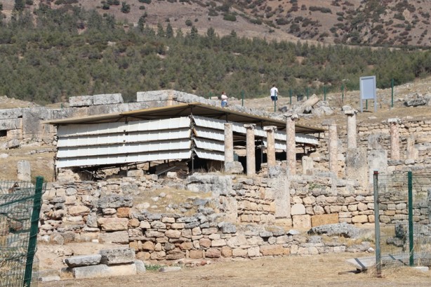 Foto - Bilim insanlarını heyecanlandıran gelişme! Hierapolis'te ortaya çıktı