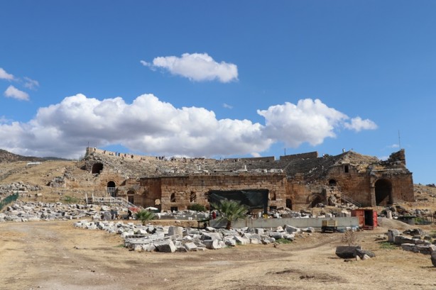 Foto - Bilim insanlarını heyecanlandıran gelişme! Hierapolis'te ortaya çıktı