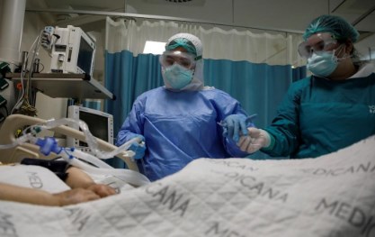 Foto - Bilim Kurulu üyesi Tevfik Özlü ekibiyle hazırladı! Türkiye’nin Kovid-19 raporu ilk kez ortaya çıktı