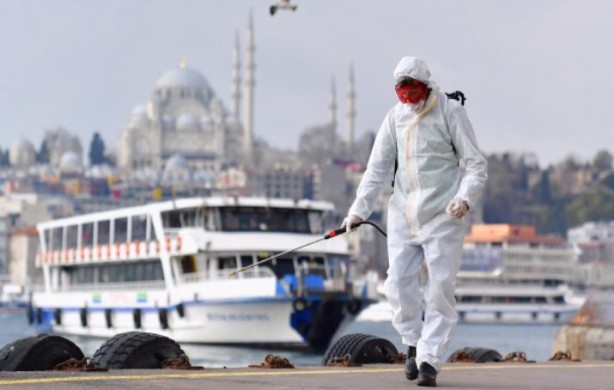 Foto - Bilim Kurulu üyesi Prof. Dr. Tevfik Özlü'den Ramazan Bayramı için sokağa çıkma yasağı açıklaması
