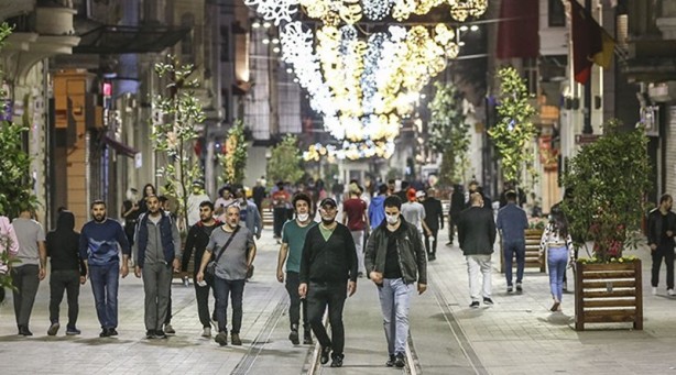 Foto - Bilim Kurulu üyesinden ürküten uyarı: Koronavirüs insan vücudunda yaşamaya devam ediyor
