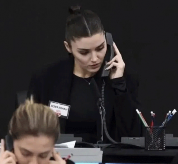 Foto - "Bilin istedim"! Hande Erçel ortak yayından sonra paylaştı