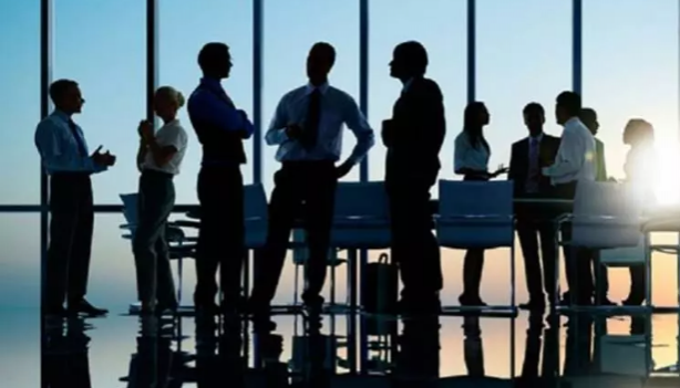 Foto - Bill Gates insanlara çip mi taktı? Komplo teorisi mi gerçek mi?