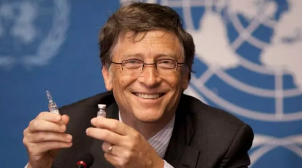 Foto - Bill Gates insanlara çip mi taktı? Komplo teorisi mi gerçek mi?