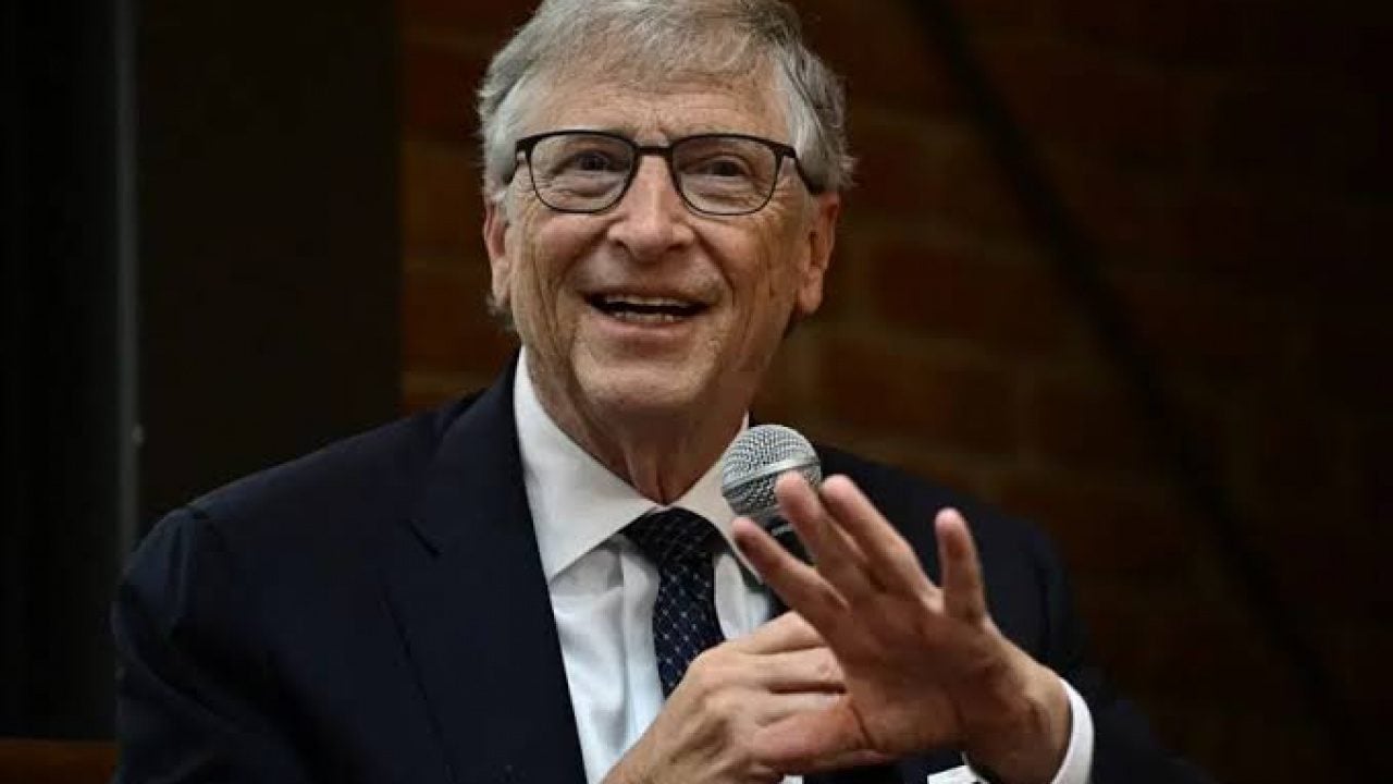 Foto - Bill Gates’ten robot vergisi önerisi: İnsanların yerini alan makineler de prim ödesin
