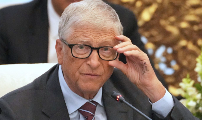 Foto - Bill Gates'ten sinsi plan! Yapay et pompalanmaya başladı