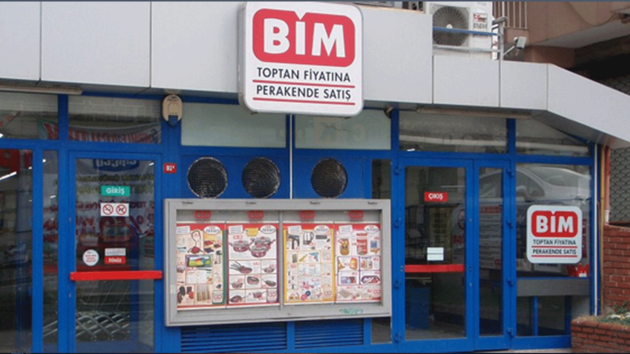 BİM’de büyük fırsat! Halı ve koltuk yıkama makinesi geliyor