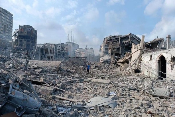 Foto - Binaların yarısı yok oldu! İşte insanlık düşmanı İsrail'in Gazze'de açtığı yıkım