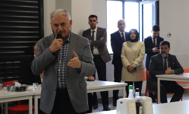 Foto - Binali Yıldırım: Sandığa gömüp siyaset sahnesinden siliyoruz