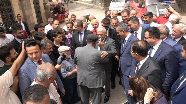 Foto - Binali Yıldırım: Türkiye'nin asli görevi budur!