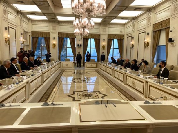 Foto - Binali Yıldırım'a anlamlı görev! Azerbaycan'da İlham Aliyev ile görüştü