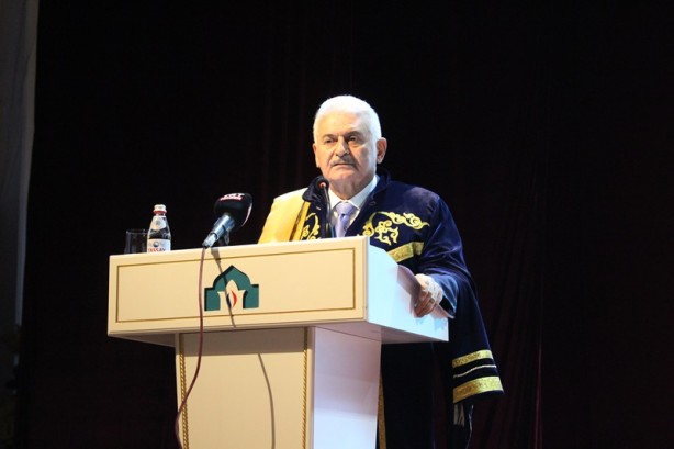 Foto - Binali Yıldırım’a "Fahri Profesör" unvanı!