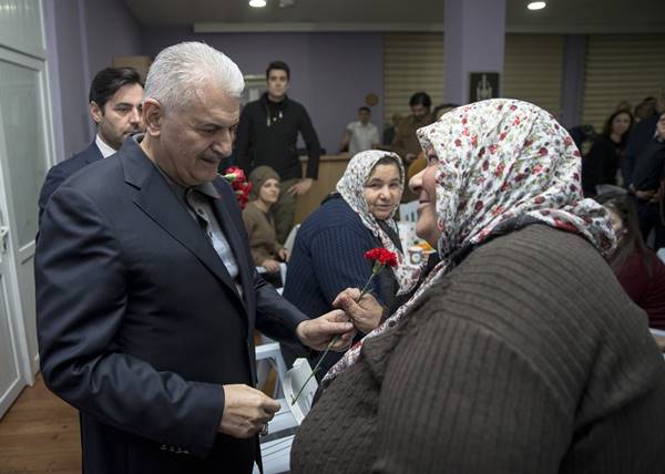 Foto - Binali Yıldırım'dan anlamlı ziyaret