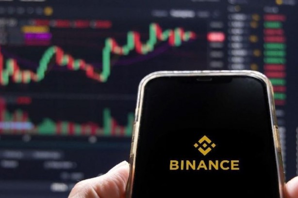 Foto - Binance’e kripto para ambargosu