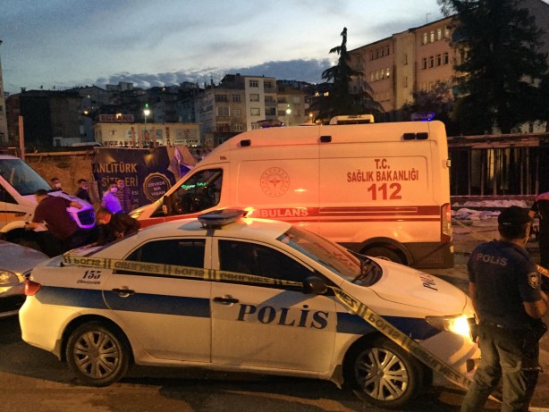 Foto - Bingöl'deki depremden sonra bir kötü haber daha! Ordu'da otel inşaatında göçük meydana geldi