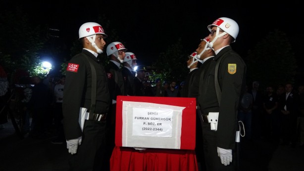 Foto - Bingöllü şehit son yolculuğuna uğurlandı