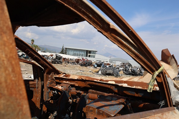 Foto - Binlerce insanımız öldü! Asrın felaketinin acı yüzü yürek burkuyor