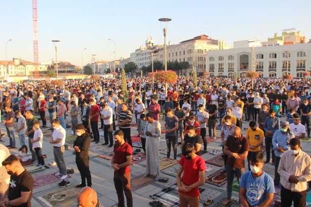 Foto - Binlerce kişi oraya akın etti! 