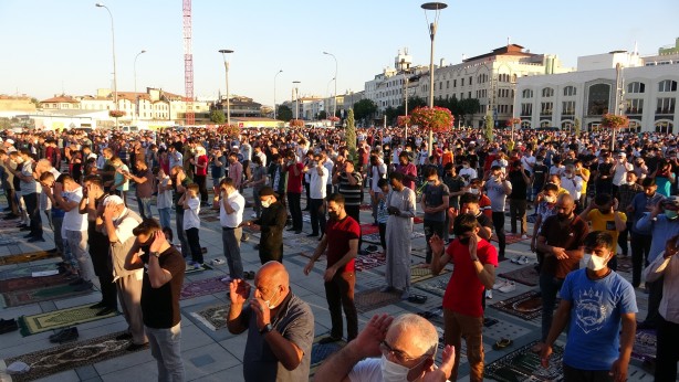 Foto - Binlerce kişi oraya akın etti! 